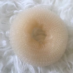 Unused Bun holder